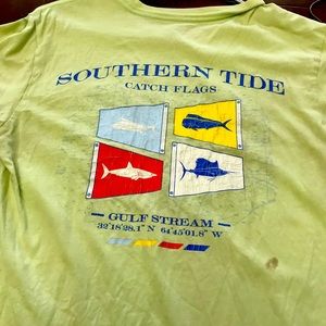 Southern Tide T shirt